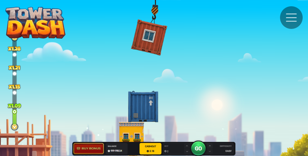 Grúa de Tower Dash sujetando un contenedor sobre la torre